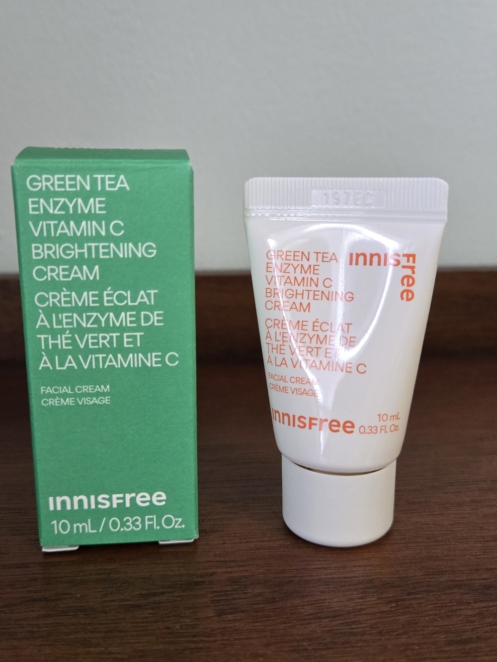 Skin & Hair Bundle Elemis Innisfree Rodial Bee Venom + Minis Set NEW - Picture 6 of 7